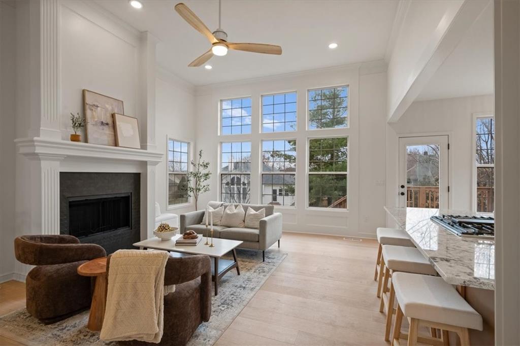 7633 W 148th Terrace