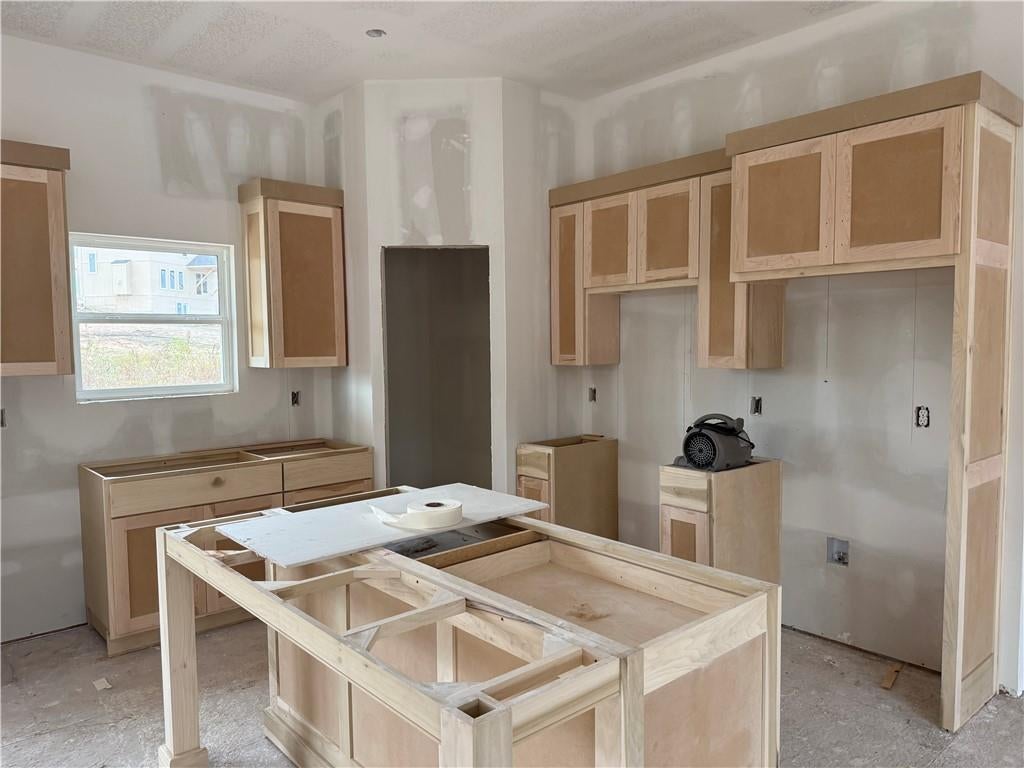 Photo of 2121 Deerfield Terrace, Liberty, MO 64068 (MLS # 2643457)