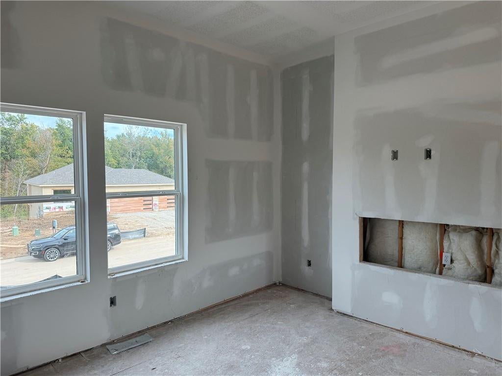 Photo of 2121 Deerfield Terrace, Liberty, MO 64068 (MLS # 2643457)