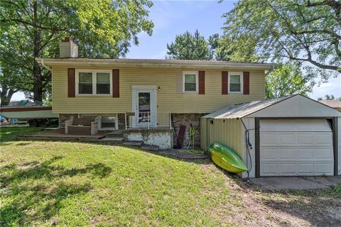 1405 S Vine Street, Holden, MO 64040 - #: 2554963
