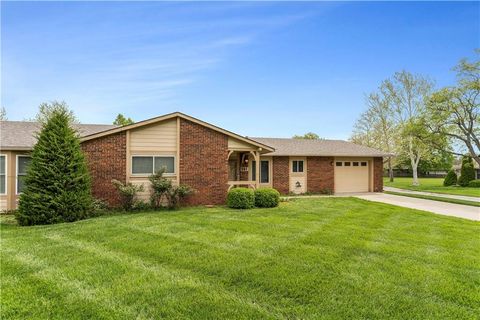 501 N Stone Boulevard, Raymore, MO 64083 - #: 2545915