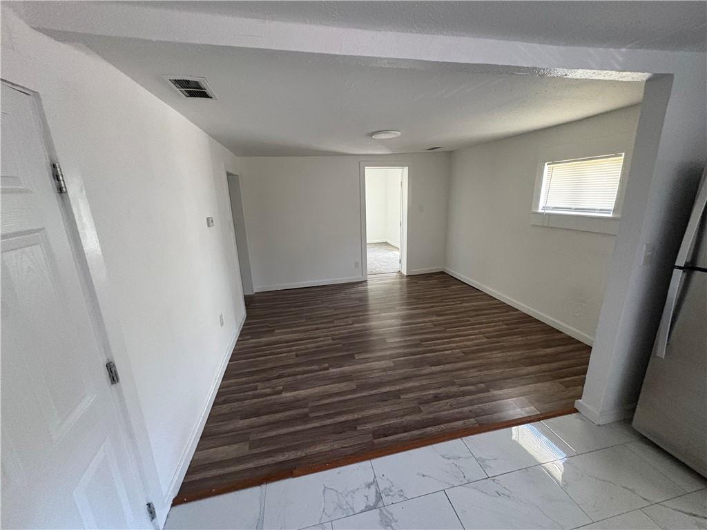 1004 E Walnut Street