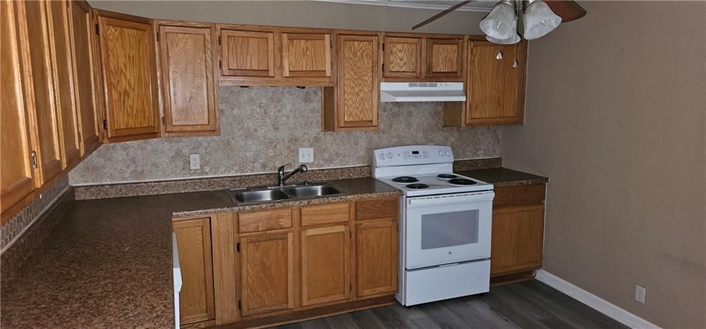 Photo of 6306 E 152nd Street, Grandview, MO 64030 (MLS # 2619097)