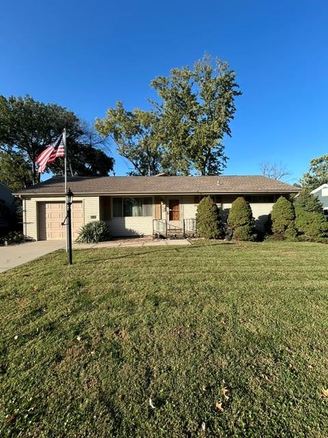 Photo of 6920 W 72nd Terrace, Overland Park, KS 66204 (MLS # 2646893)