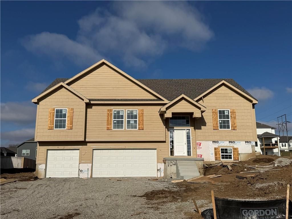 Photo of 1026 Jasmine Drive, Liberty, MO 64068 (MLS # 2591915)