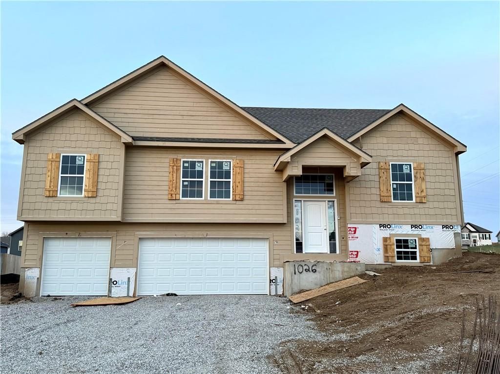Photo of 1026 Jasmine Drive, Liberty, MO 64068 (MLS # 2591915)