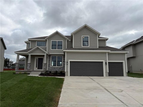 Photo of 2275 W Elm Terrace, Olathe, KS 66061 (MLS # 2647605)