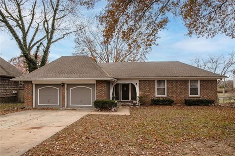 10450 College Avenue, Kansas City, MO 64137 - #: 2525981