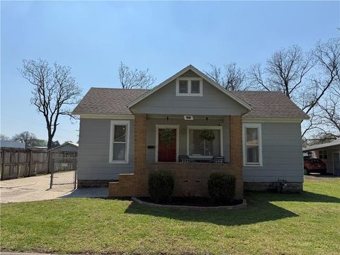 205 W 18th Street, Pittsburg, KS 66762 - MLS#: 2612522