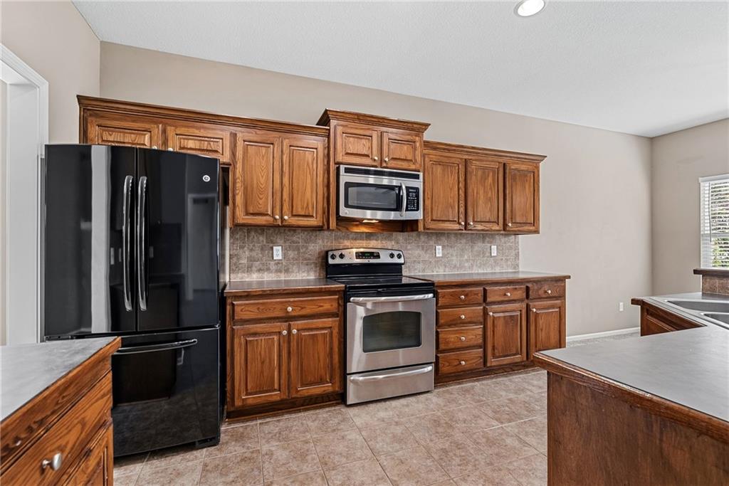 21871 W 116th Place