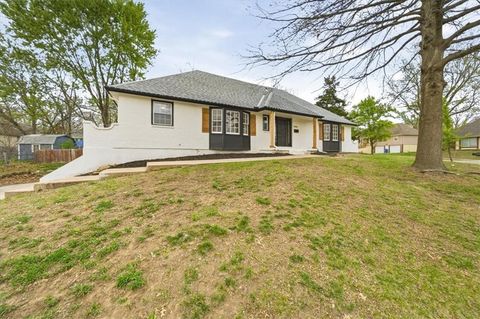 12816 Overhill Avenue, Grandview, MO 64030 - MLS#: 2612504