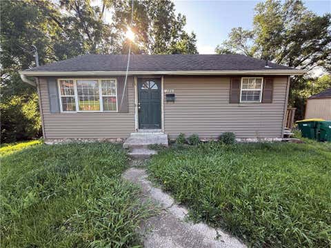 Photo of 2801 S 8th Street, Kansas City, KS 66103 (MLS # 2633266)