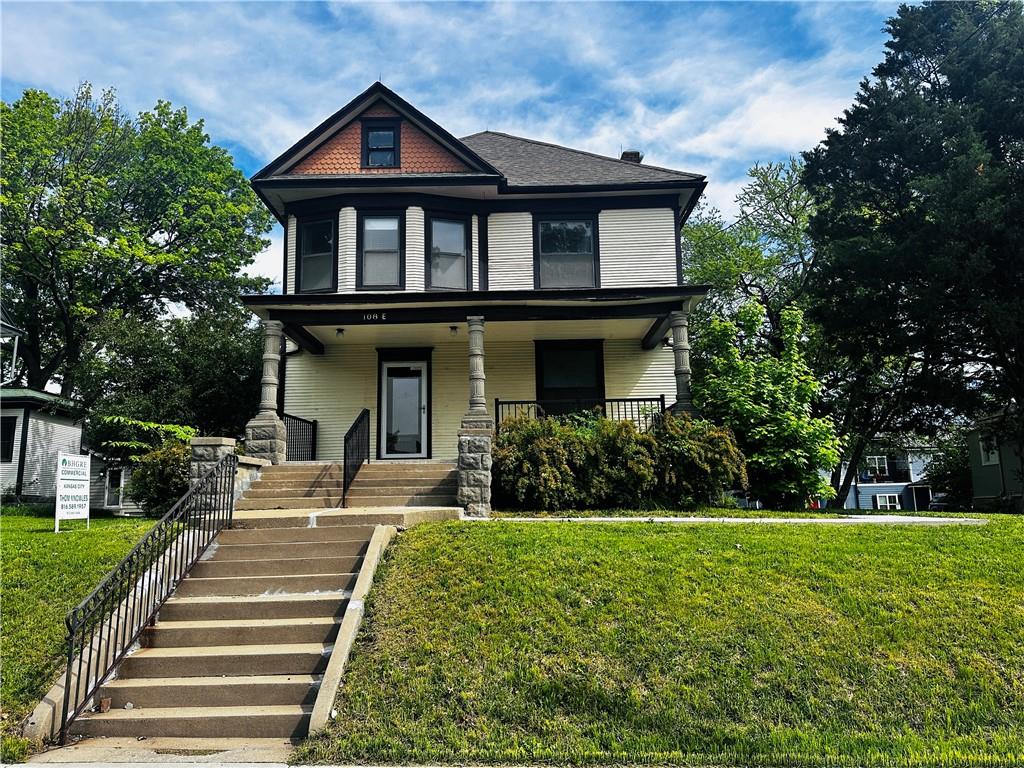 104 & 108 E Poplar Street