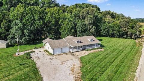 Photo of 1039 225th Road, Troy, KS 66087 (MLS # 2638719)