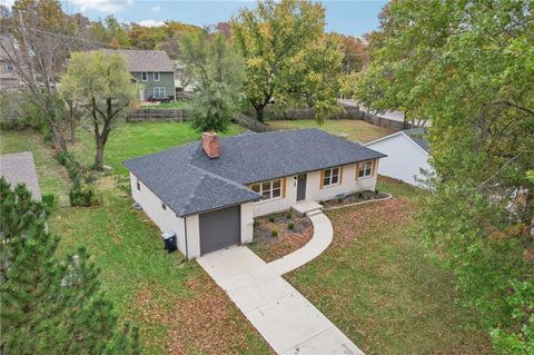 618 E 108th Terrace Kansas City MO 64131