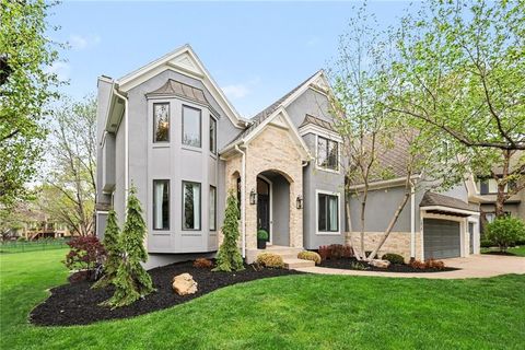 5828 Edgewater Drive, Overland Park, KS 66223 - MLS#: 2613545