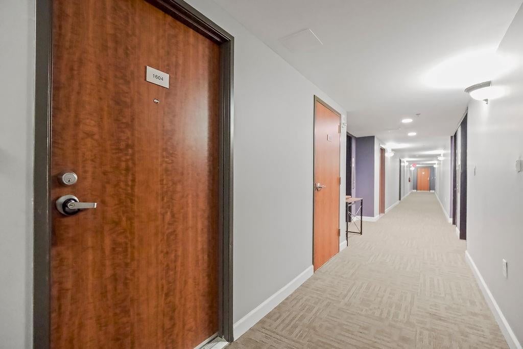 600 E Admiral Boulevard 1604