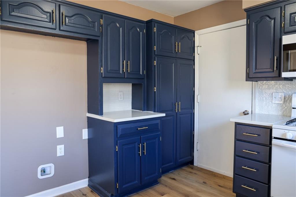 11304 E 48th Terrace