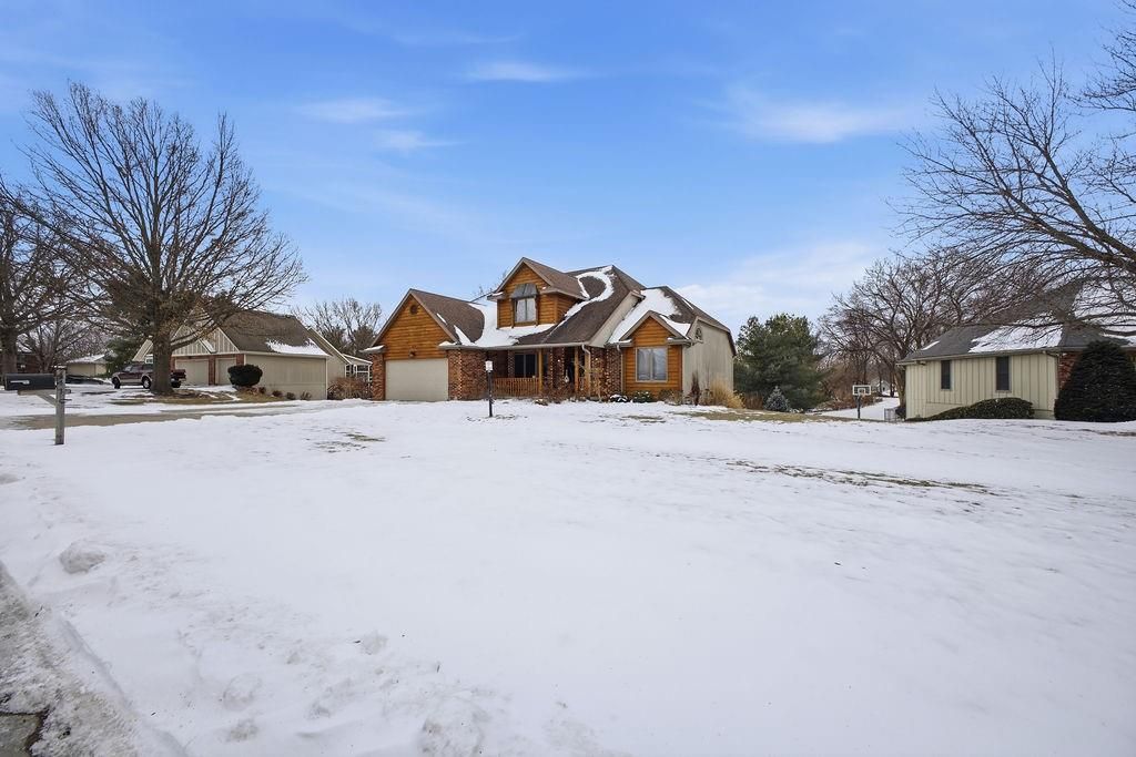 Photo of 4410 Hunter Drive, St Joseph, MO 64506 (MLS # 2599020)