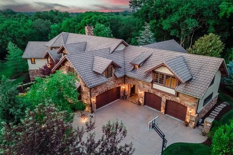 14603 Linden Street Leawood KS 66224