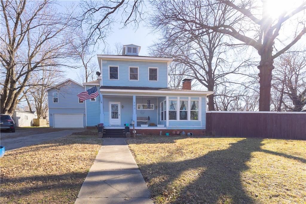 Photo of 703 E 4th Street, Cherryvale, KS 67335 (MLS # 2608263)