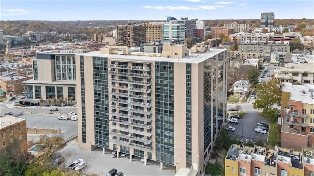 4545 Wornall Road 1110