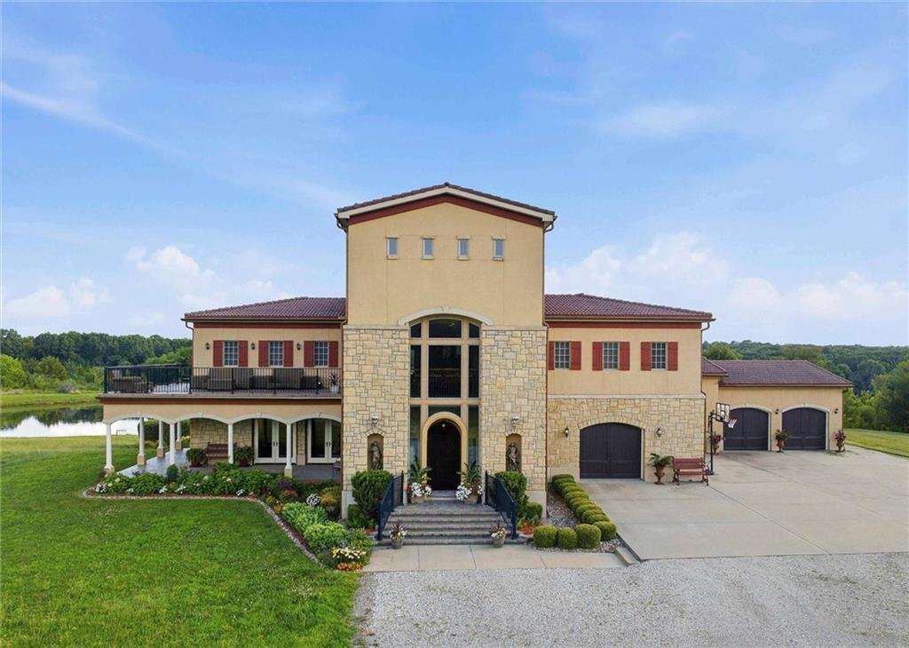 2343 N 600th Road