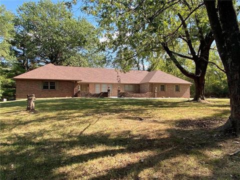 991 S Mitchell Street, Warrensburg, MO 64093 - #: 2579259