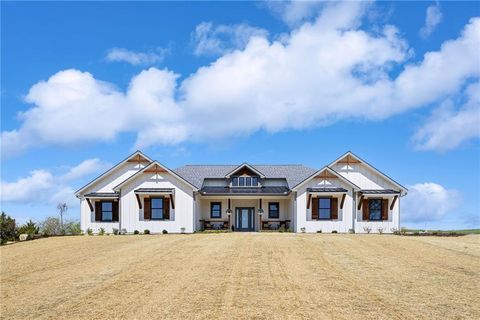 18068 Stillwell Road Bonner Springs KS 66012