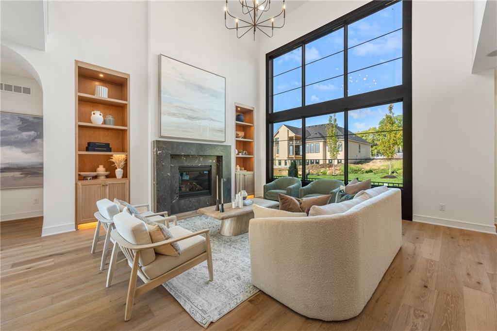 9606 W 175th Terrace