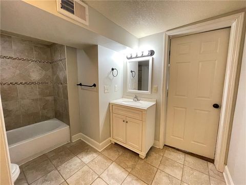 Tiny photo for 212 Jackson Avenue, Liberty, MO 64068 (MLS # 2623222)