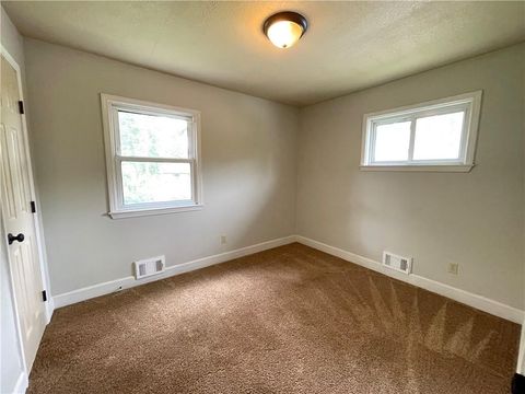 Tiny photo for 212 Jackson Avenue, Liberty, MO 64068 (MLS # 2623222)