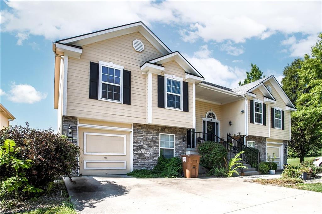 1307 NW Ashley Drive