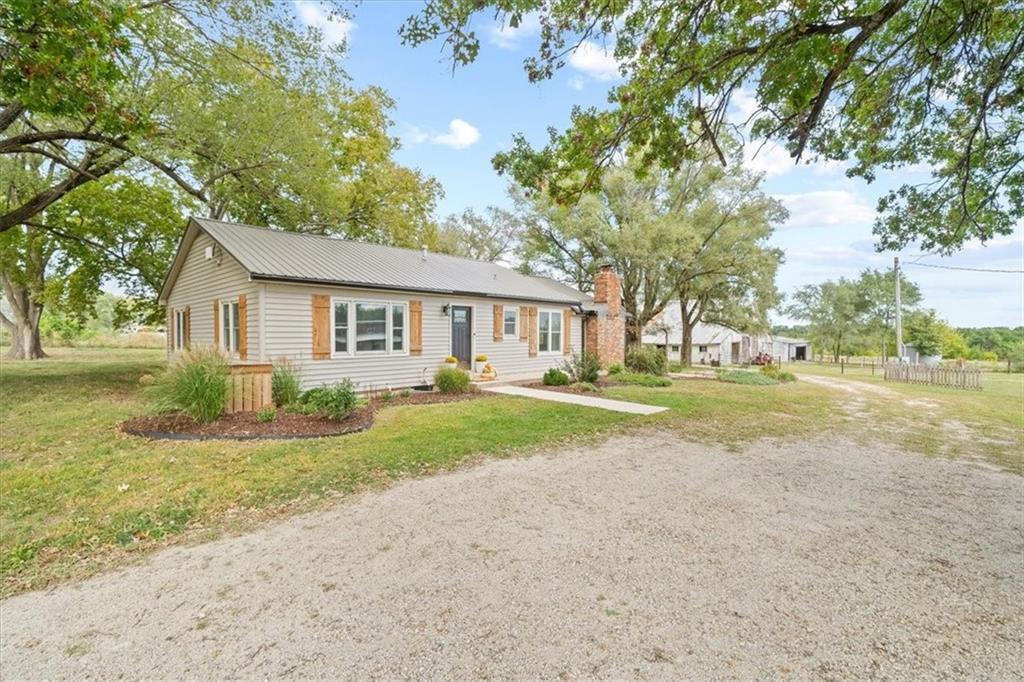 21825 S Ridgeview Road