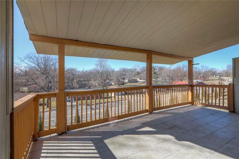 Tiny photo for 619 N Gallatin Street, Liberty, MO 64068 (MLS # 2601313)