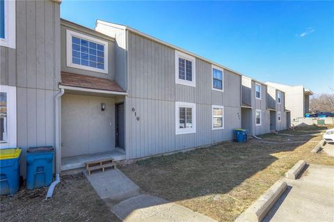 Tiny photo for 619 N Gallatin Street, Liberty, MO 64068 (MLS # 2601313)