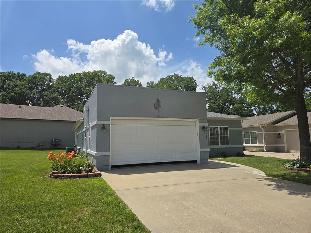 2701 NE Sonora Valley Drive