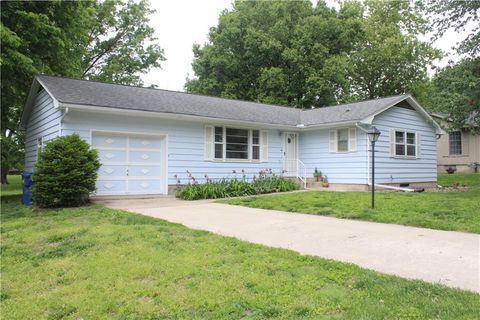 Photo of 1101 Sunset Hill Road, Brookfield, MO 64628 (MLS # 2621096)