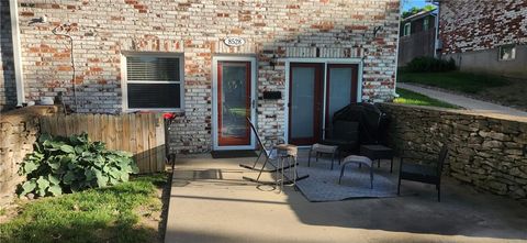 8528 W 85th Street Overland Park KS 66212