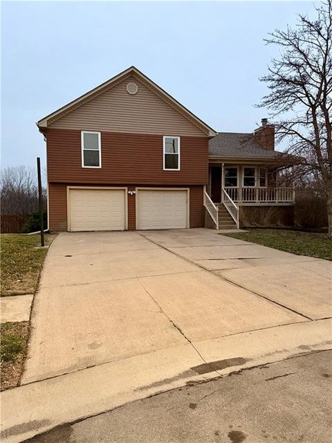 2501 Dale Hunter Trail Lee's Summit MO 64086