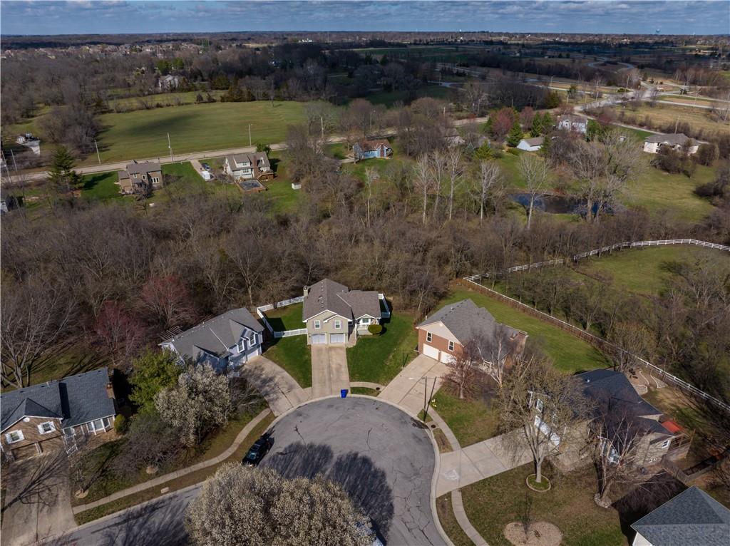 2501 NE Dale Hunter Trail