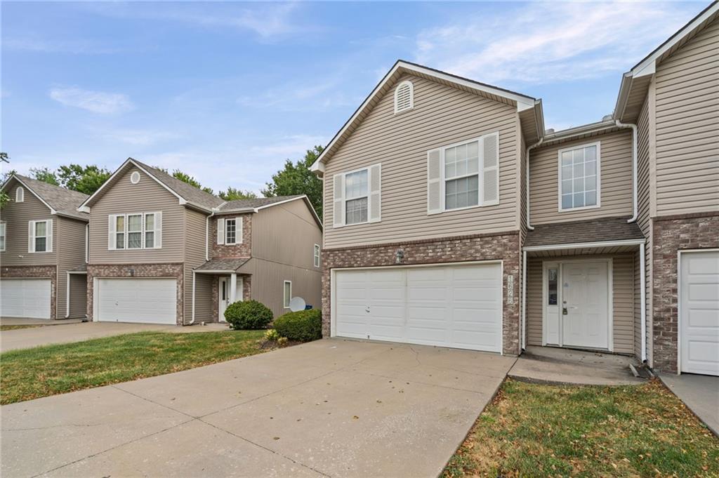 1626 NW Garrett Drive