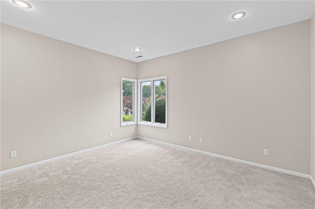 1405 Kensington Court