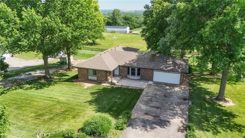 815 Kouns Lane, Edwardsville, KS 66111 - MLS#: 2613530