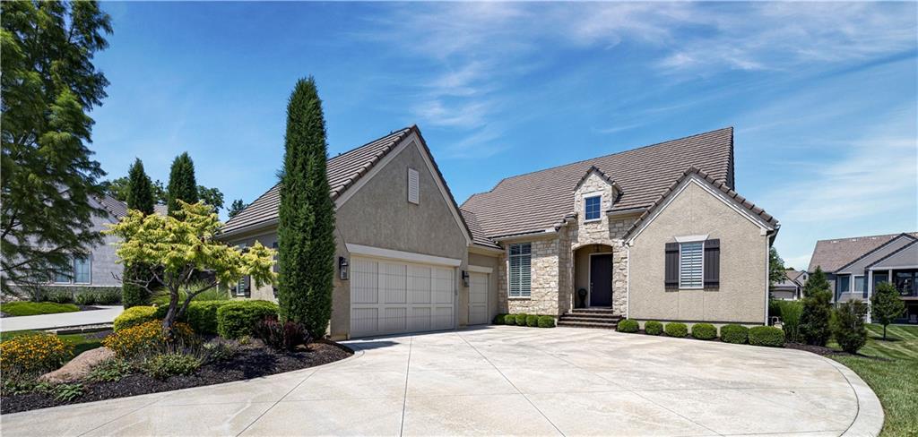3122 W 150th Terrace
