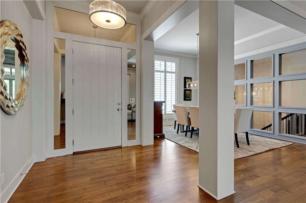 3122 W 150th Terrace