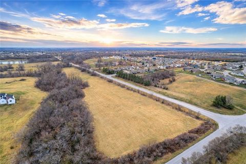 MLS: 2608535