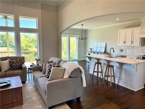 Tiny photo for 1039 Fir Lane, Liberty, MO 64068 (MLS # 2612386)