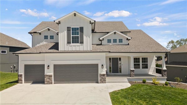 1039 FIR LN, LIBERTY, MO 64068 - Image 447e1bbb148b3d7114b051d1eb4dbbf3/1347635840