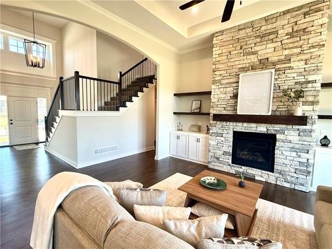 Tiny photo for 1039 Fir Lane, Liberty, MO 64068 (MLS # 2612386)